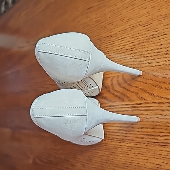 Apt 9 open toe perforated platform pumps - Picture 5 of 9